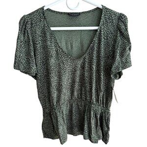 Lucky Brand Green Animal Print V-Neck Peplum Short Sleeved Top Size Medium
